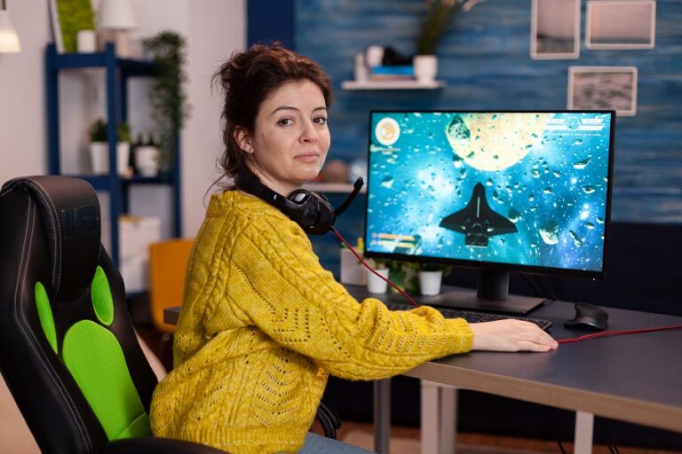 Offline Learning Games for Students Without Internet Access